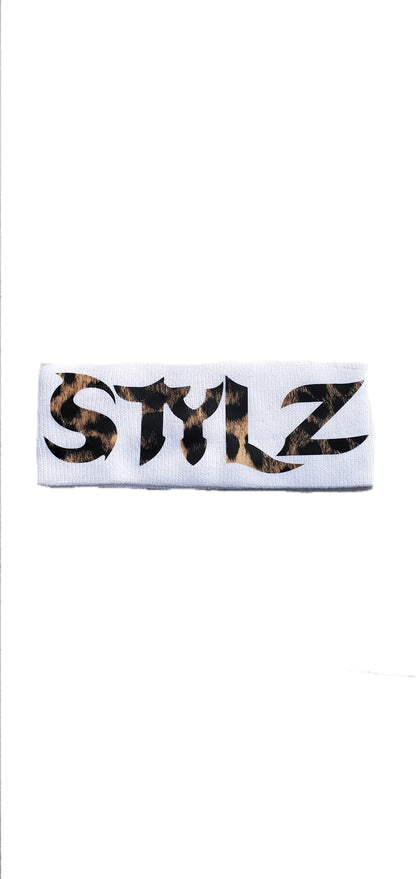 GOLD CHEETAH 🐆 ON WHITE COMES WITH GOLD CHEETAH HEADBAND & GOLD CHEETAH SOCKS